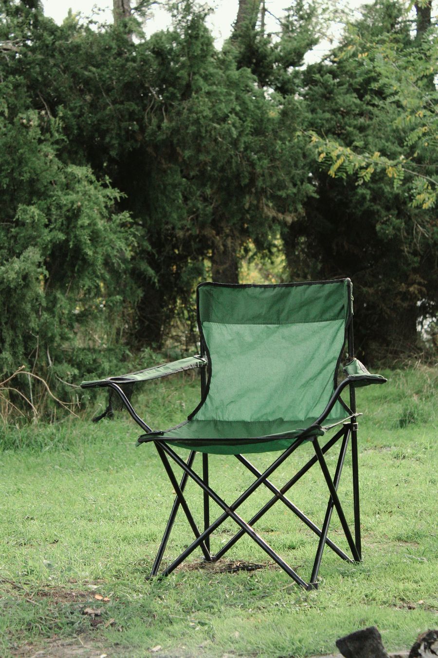 Green folding camping chair